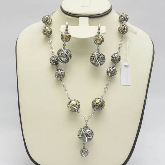 Beaded necklace set at Blings et’al, Wuse 2 Abuja
